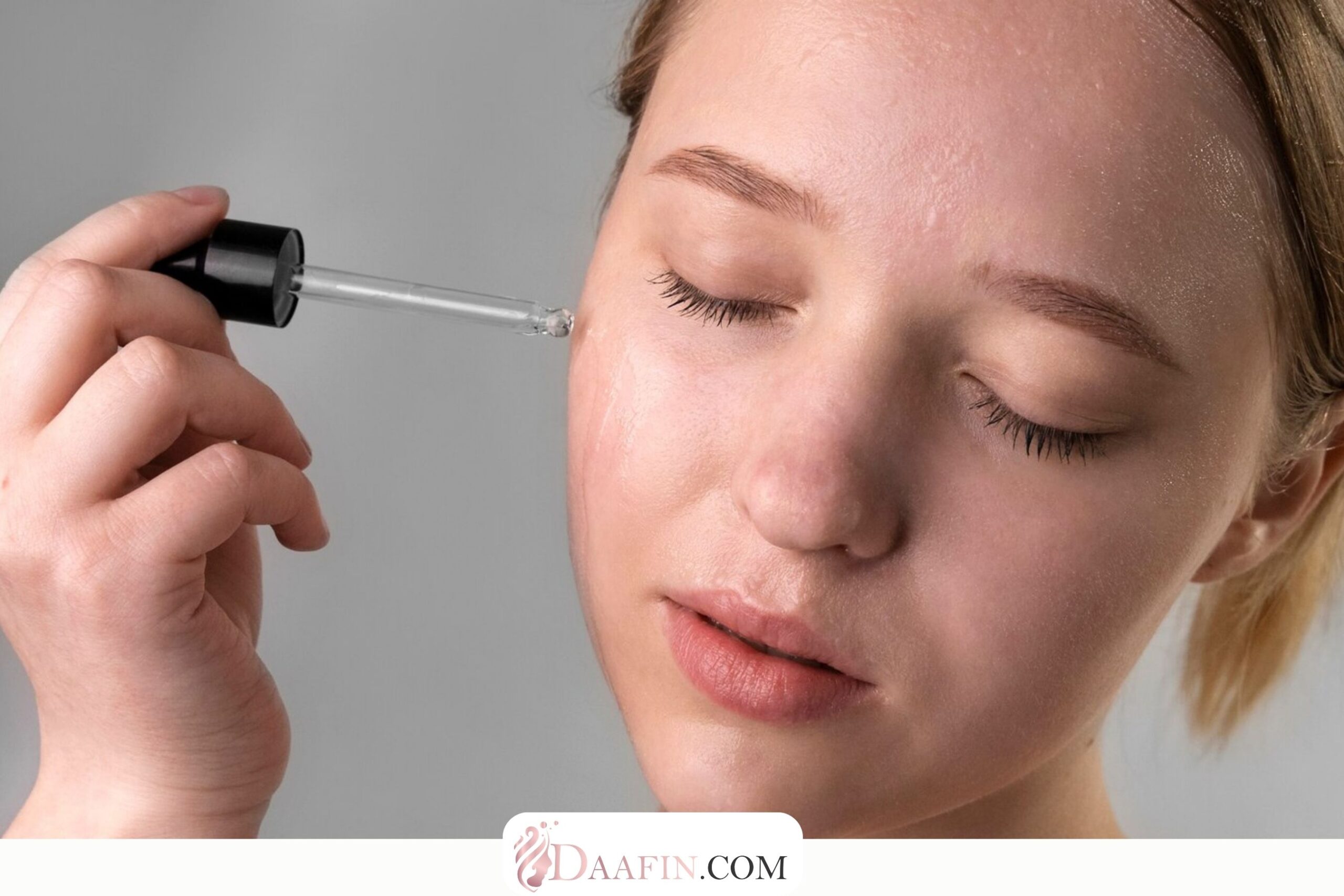 بررسی تأثیر سرم‌های حاوی نیاسینامید بر روی پوست