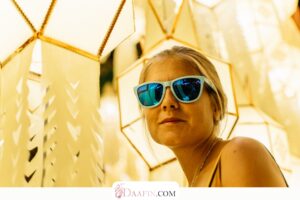 تأثیر استفاده از عینک آفتابی بر سلامت پوست و چشم: محافظی قدرتمند در برابر اشعه UV