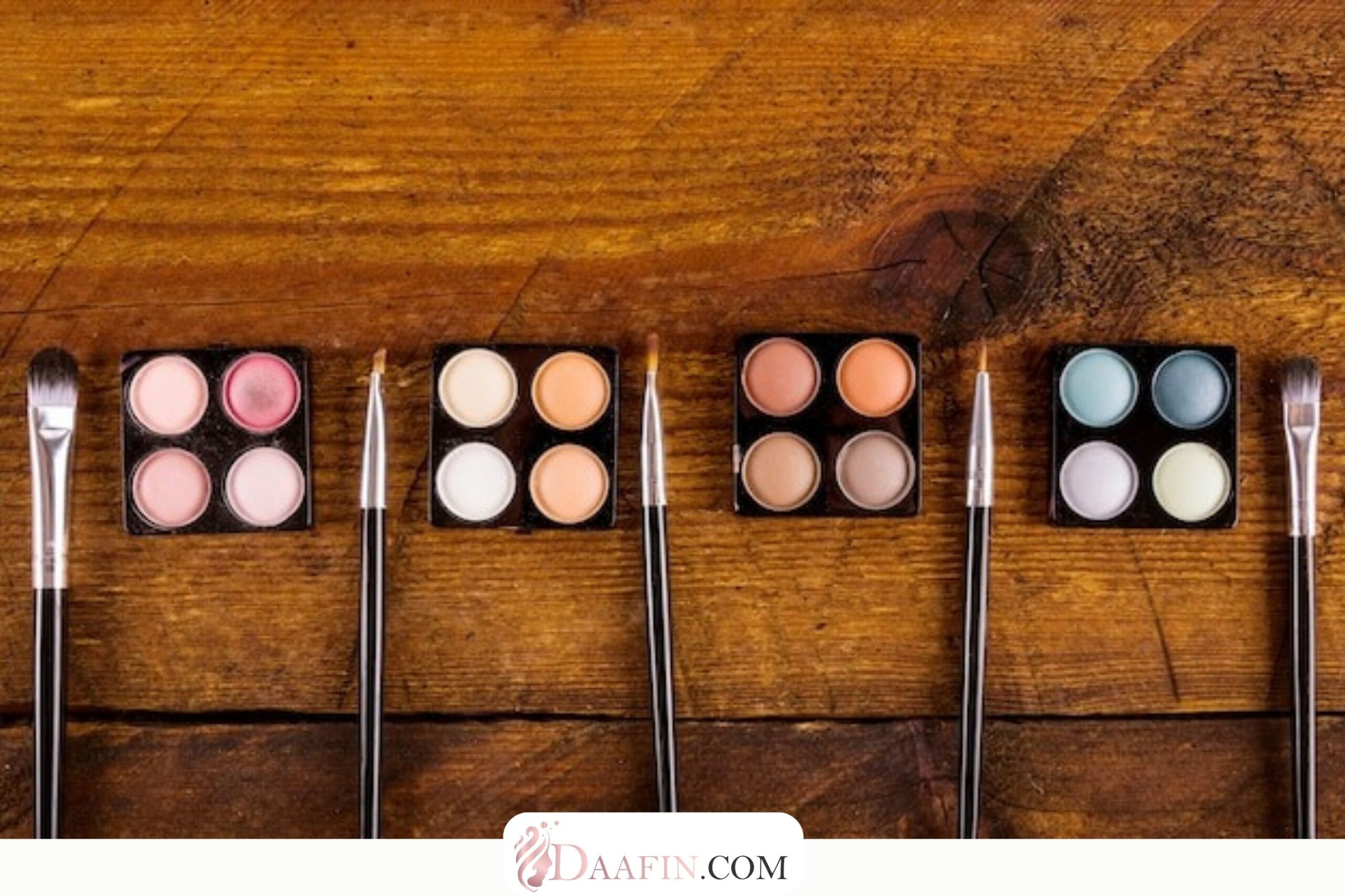 نقد و بررسی پالتهای سایه چشم پرطرفدار