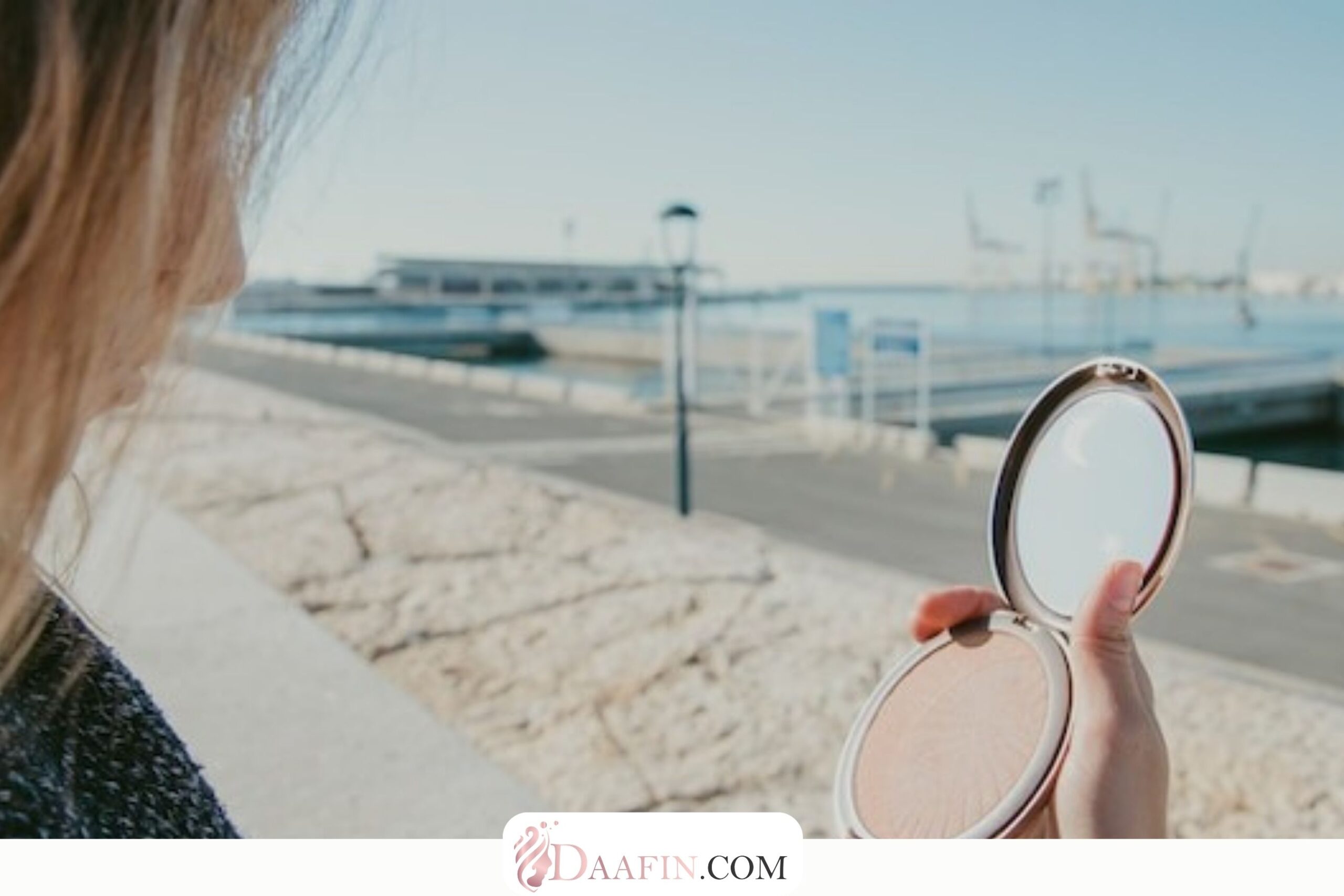 ضد آفتاب استیکی و آرایش: چگونه ترکیب کنیم؟