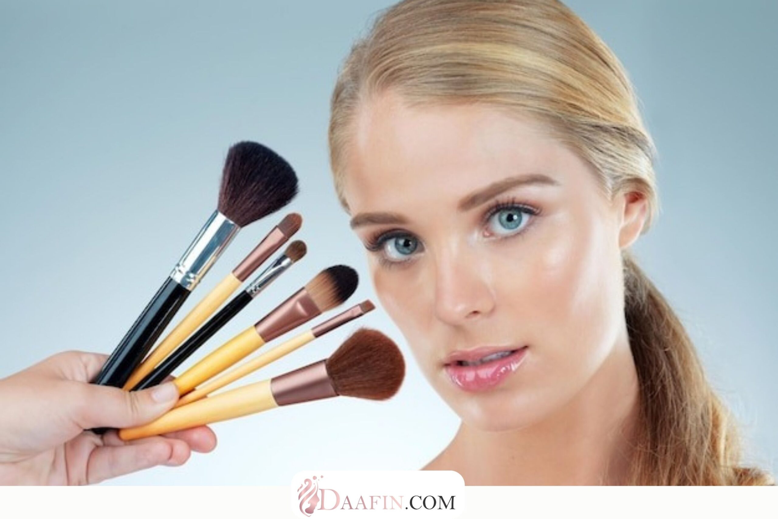 راهنمای استفاده از براش‌های آرایشی برای آرایش‌های تابستانی