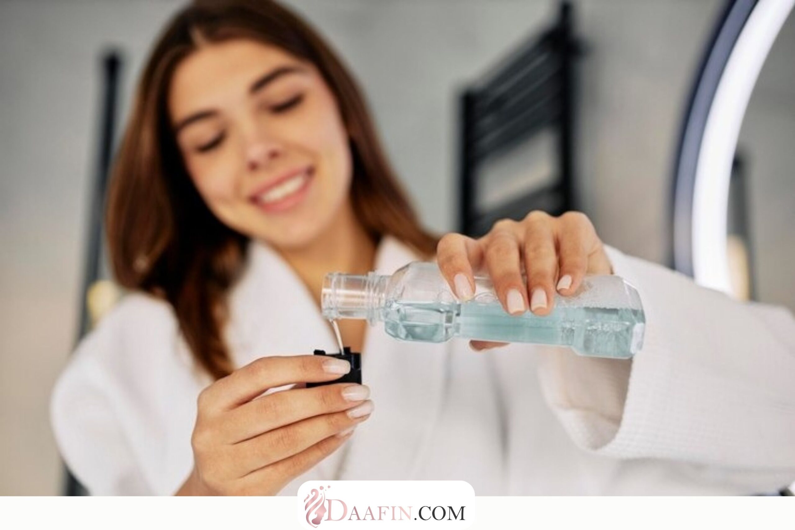 بررسی نقش هیدراتاسیون داخلی بر آبرسانی پوست