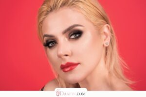 آموزش ایجاد آرایش چشم دودی با استفاده از ریمل‌های مختلف