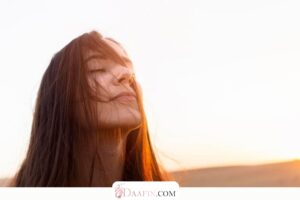ضد آفتاب استیکی: انتخابی ایده‌آل برای محافظت از پوست‌های چرب در برابر آفتاب
