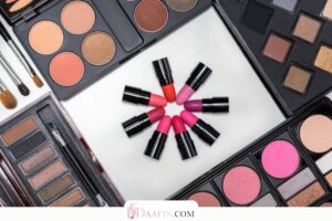 نکات کلیدی در ترکیب سایه چشم با رژ لب