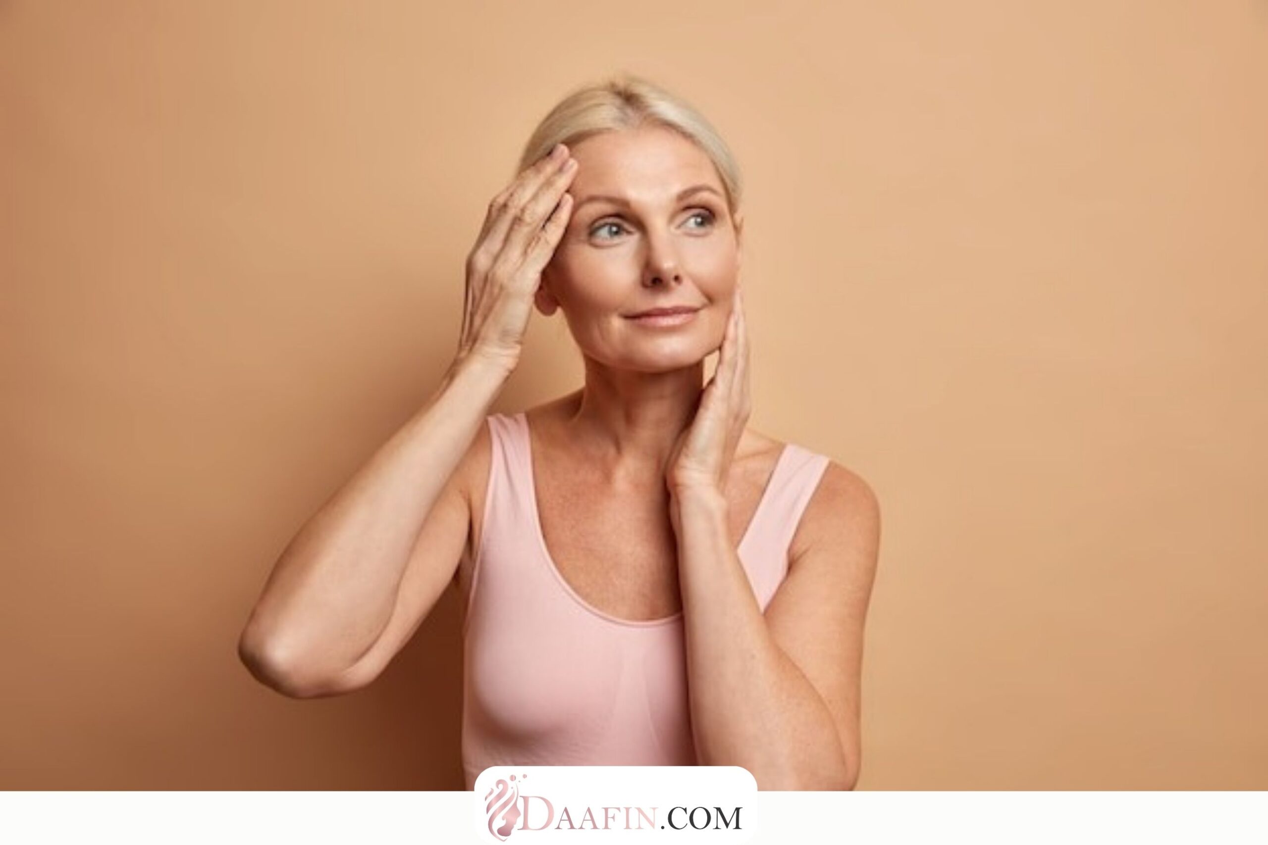 معرفی بهترین محصولات ضد چروک برای پوست‌های بالغ