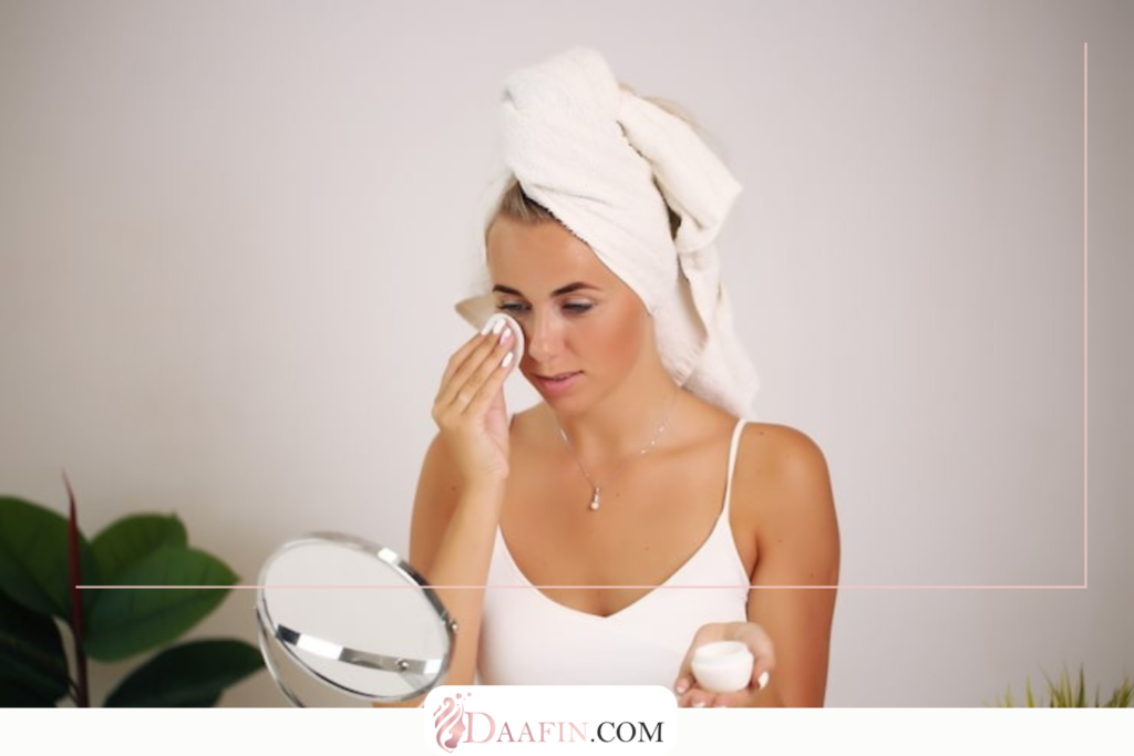 پاک کردن آرایش چه فوایدی برای پوست دارد؟