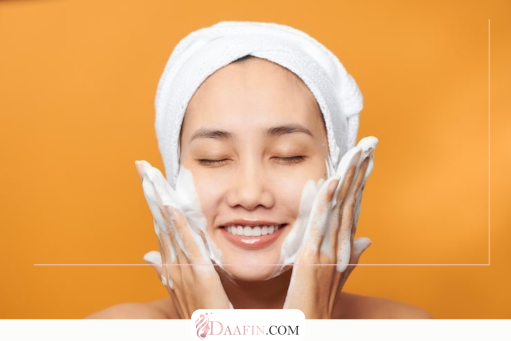 تفاوت فوم و ژل شستشو؛ مقایسه کامل و تخصصی